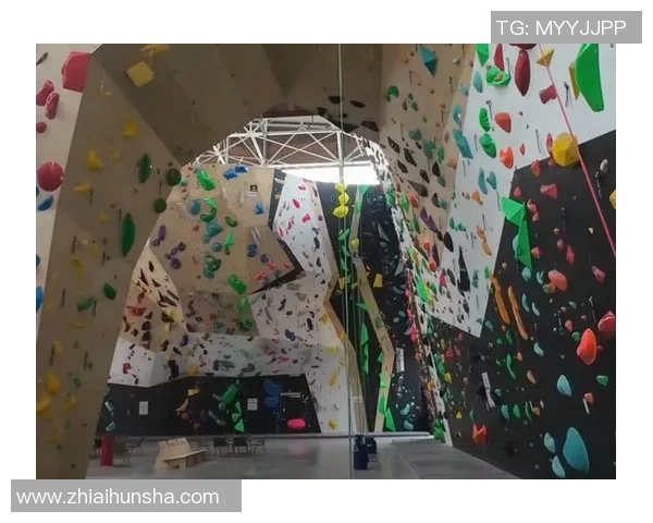 武汉攀岩队的边路渗透与攀岩深度的完美结合探秘